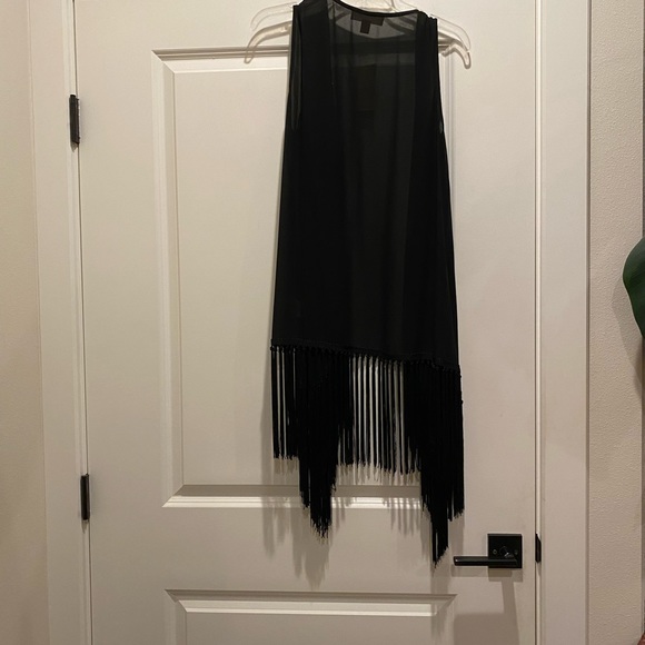 MICHAEL KORS NWT VEST BLACK with Fringe Black Size -S/M - Picture 6 of 7